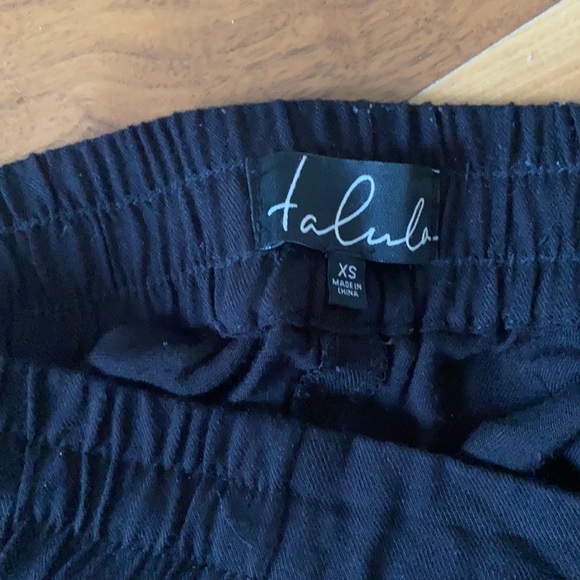 Aritzia Talula joggers - Picture 3 of 4